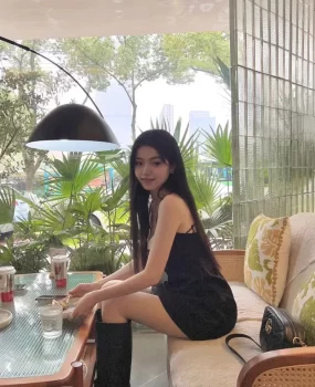 骚货嫩妹外出兼职