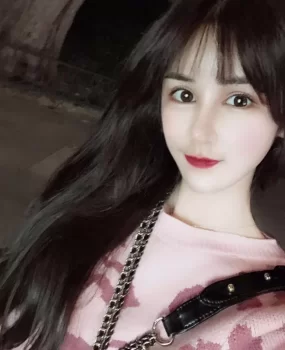 天河，高端学生妹，年轻够骚（有点小贵，肉疼）