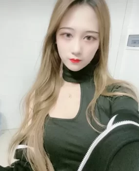 广州天河梅花园00后新下海