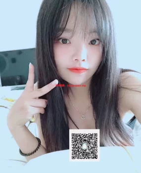 天环广场学生妹娜娜